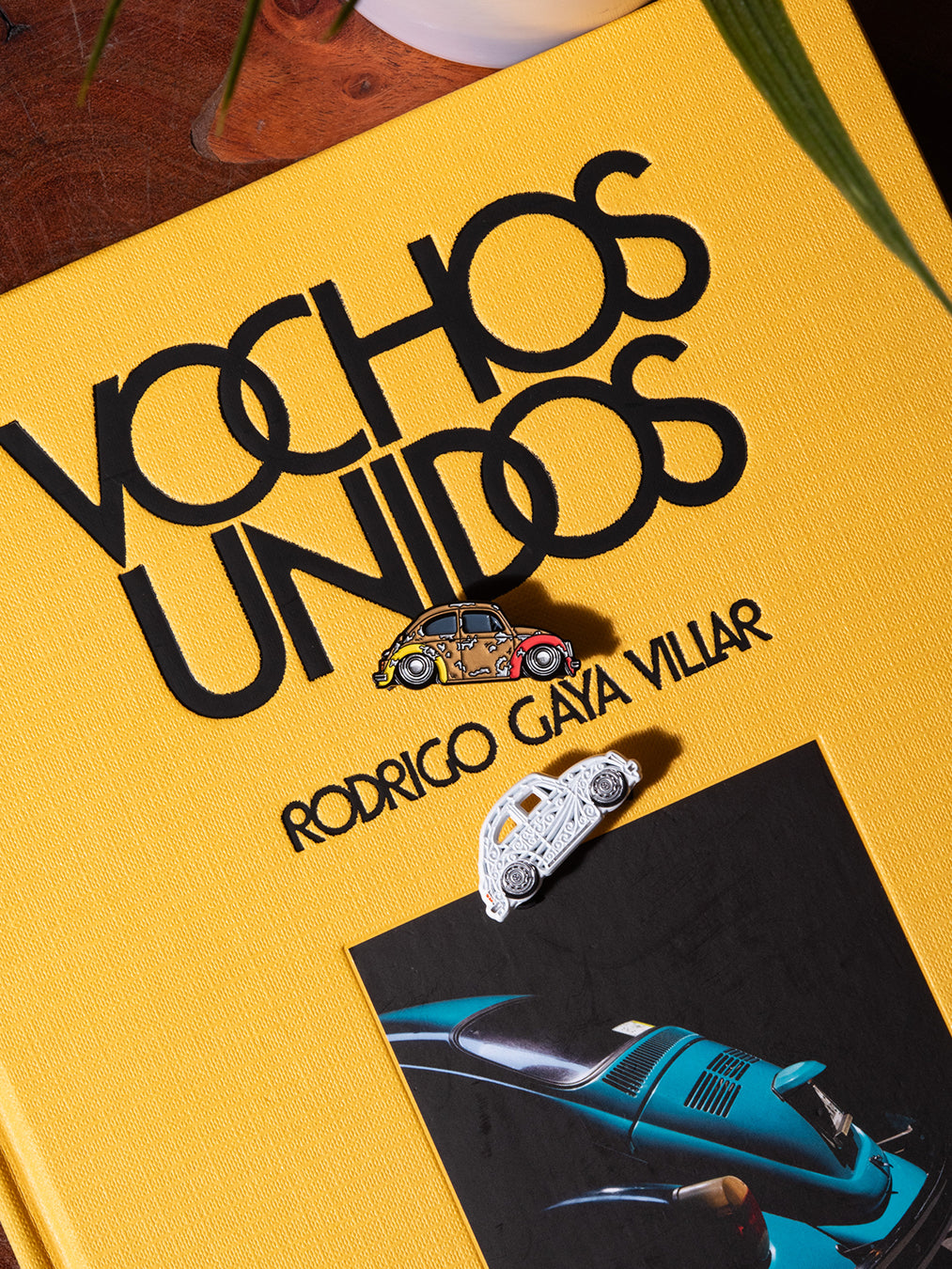 Vochos Unidos Pin "Iron"